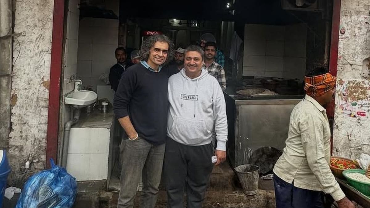 Imtiaz Ali Pays Delicious Tribute To This Legendary Amritsari Delicacy. Can You Guess What It Is?
