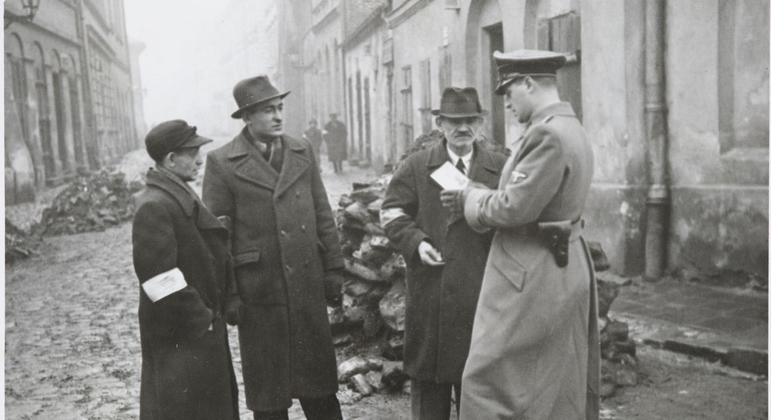 Saints and liars: The story of American aid workers who helped Jewish refugees escape the Holocaust