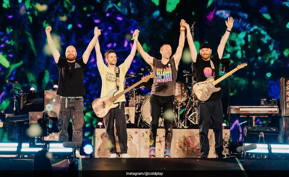 Coldplay Breaks Taylor Swift's Record Of Most-Attended Concert Tour