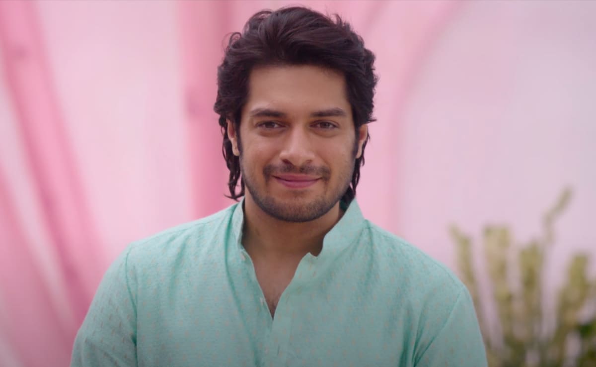 Here's How Junaid Khan Prepped To Play "Typical Delhi Boy" In Loveyapa