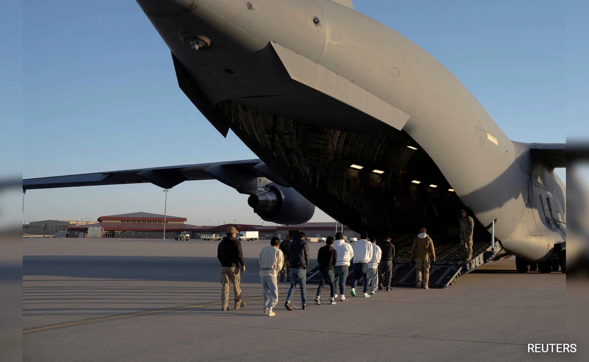 US Deportation Flight For Each Migrant Likely Costs More Than First Class