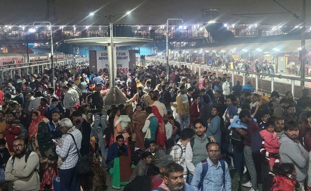 10 Women, 3 Children Among 15 Dead In Maha Kumbh Rush At Delhi Railway Station