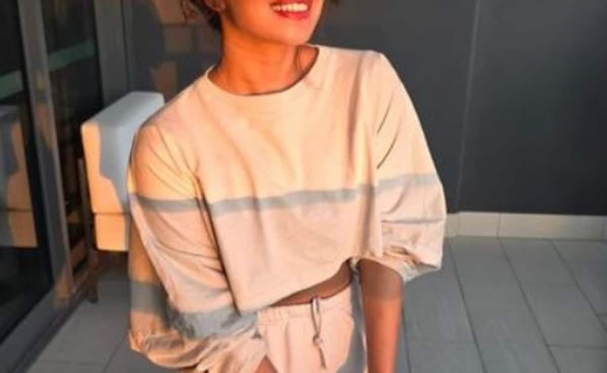 Priyanka Chopra Heads To Mumbai For Brother's Wedding, Spotted At Airport