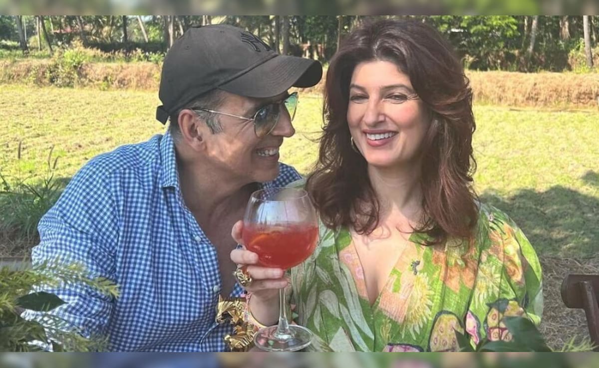 Akshay Kumar And Twinkle Khanna Sell Their Luxury Apartment In Mumbai’s Worli For Rs 80 Crore