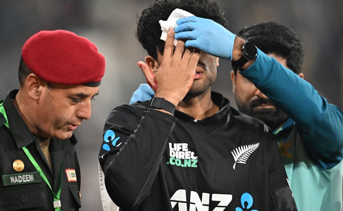 PCB Lambasted As Floodlights In Pakistan Blamed For Rachin Ravindra's Head Injury
