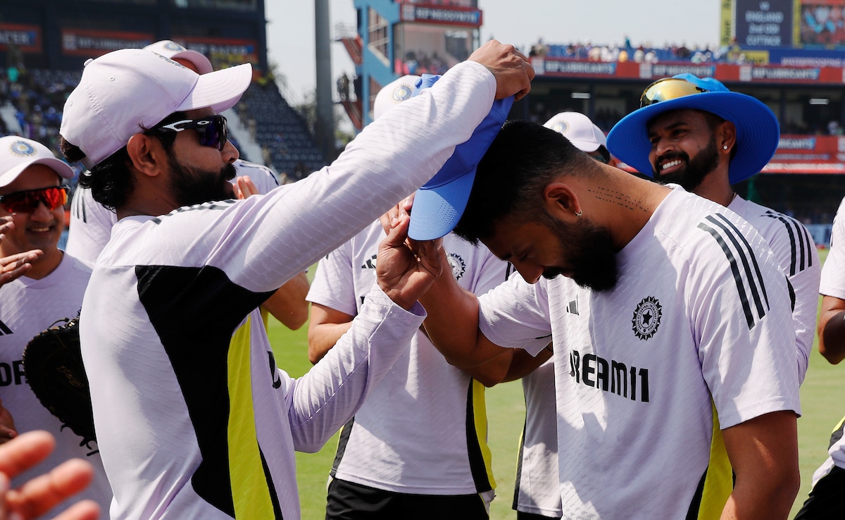 "From Tennis Ball Cricket...": Ravindra Jadeja Presents ODI Cap To Varun Chakravarthy With Heartwarming Speech