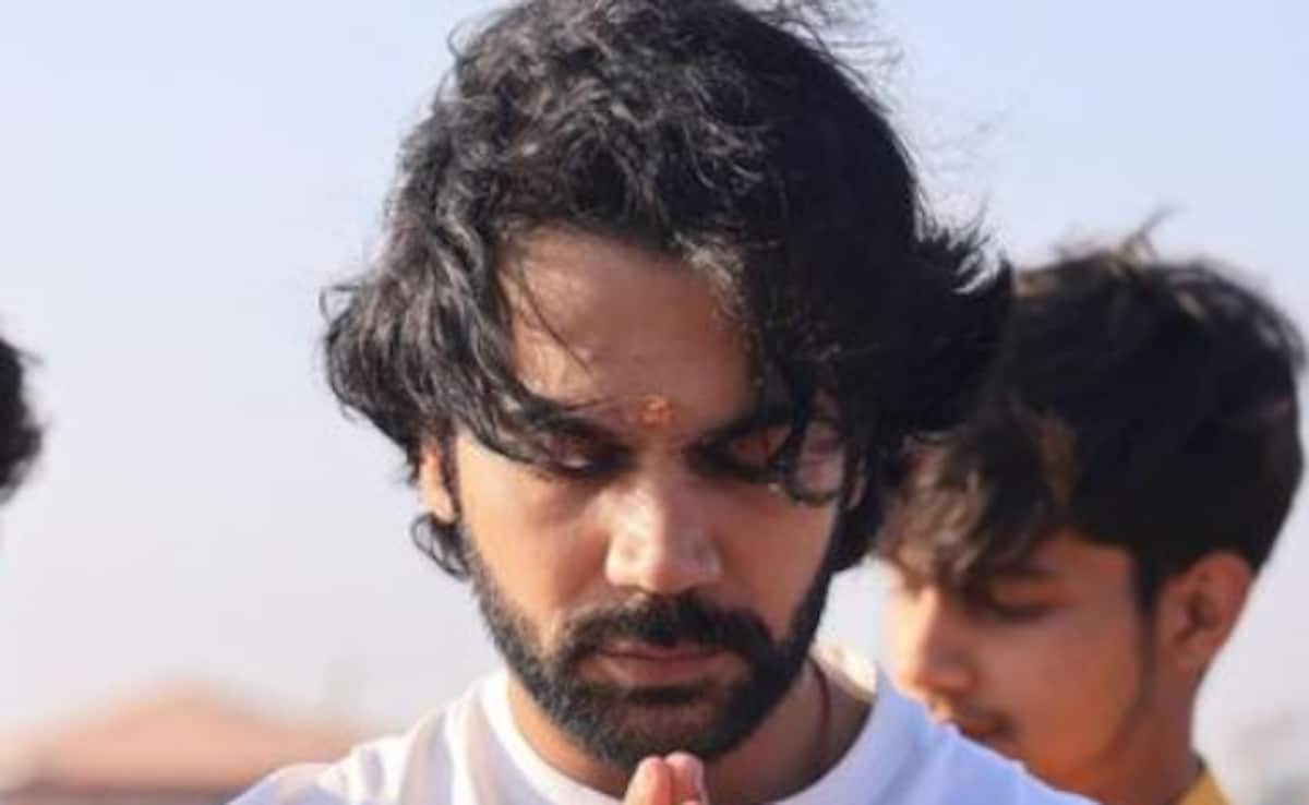 New Pics From Rajkummar Rao And Patralekhaa's Maha Kumbh Visit