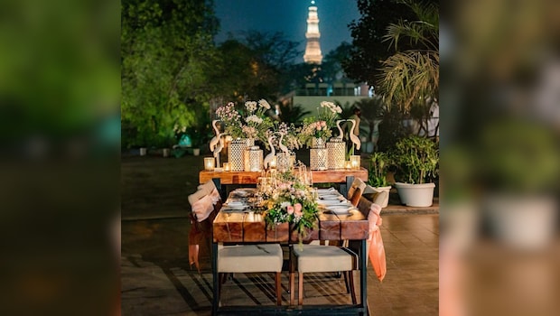 Qutub Minar as seen from Qla