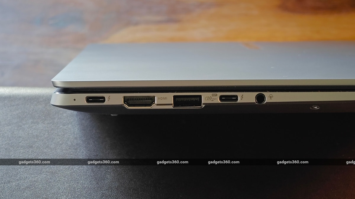 asus expertbook p5 port selection gagdets 360 AsusExpertBookP5P5405  Asus