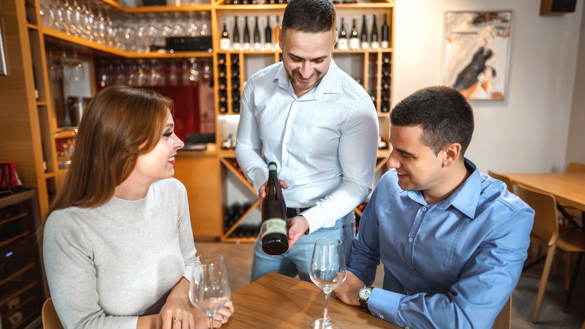 A Beginners Guide To Ordering Wine At A Restaurant, With Tips From An Expert Sommelier