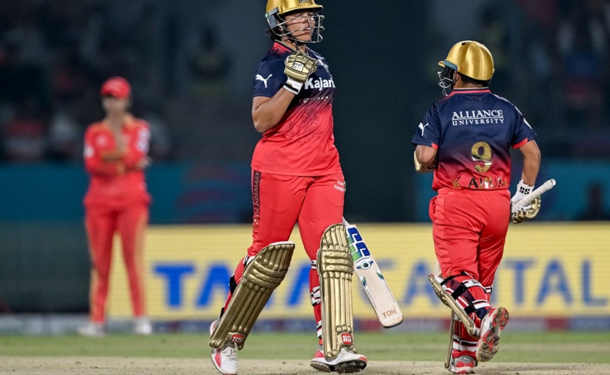"Pretty Awesome To Watch Her Bat": RCB Star Ellyse Perry All-Praise For Richa Ghosh