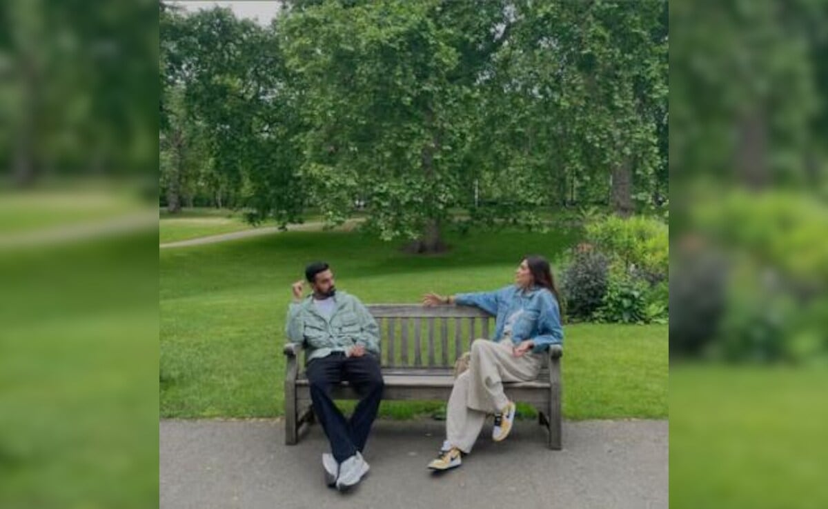 Athiya Shetty Shares Love-Filled Post For KL Rahul: "My Forever Valentine"