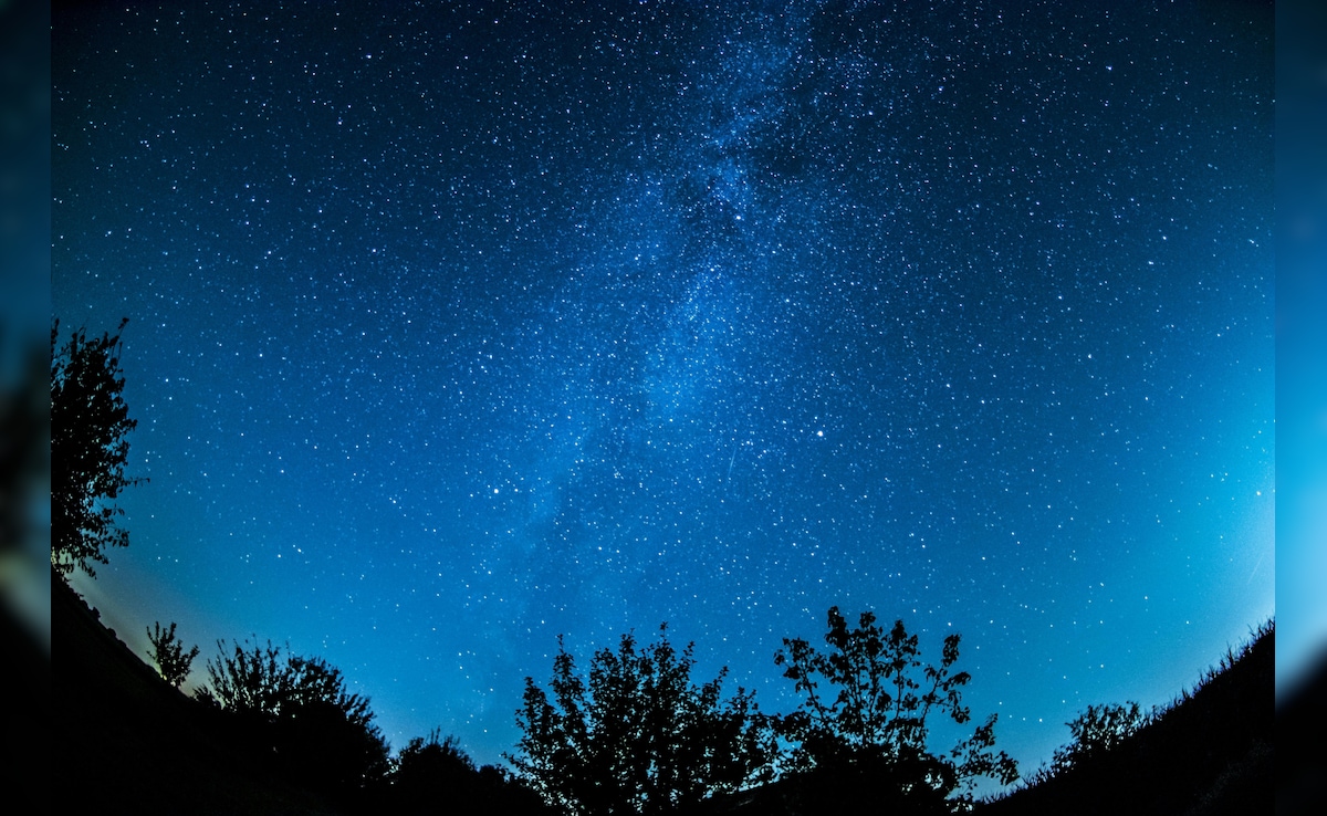 Scientists Detect Ultra-High-Energy Neutrino That Could Reshape Cosmic Understanding