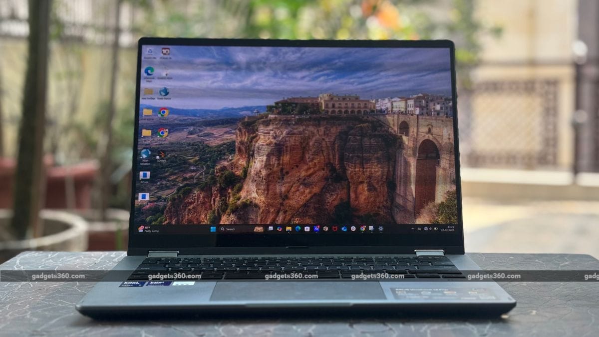 Asus Vivobook 14 Flip (2025) Review: A Versatile 2-in-1 Laptop