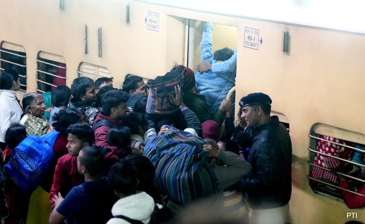 Air Force Official On New Delhi Station Stampede