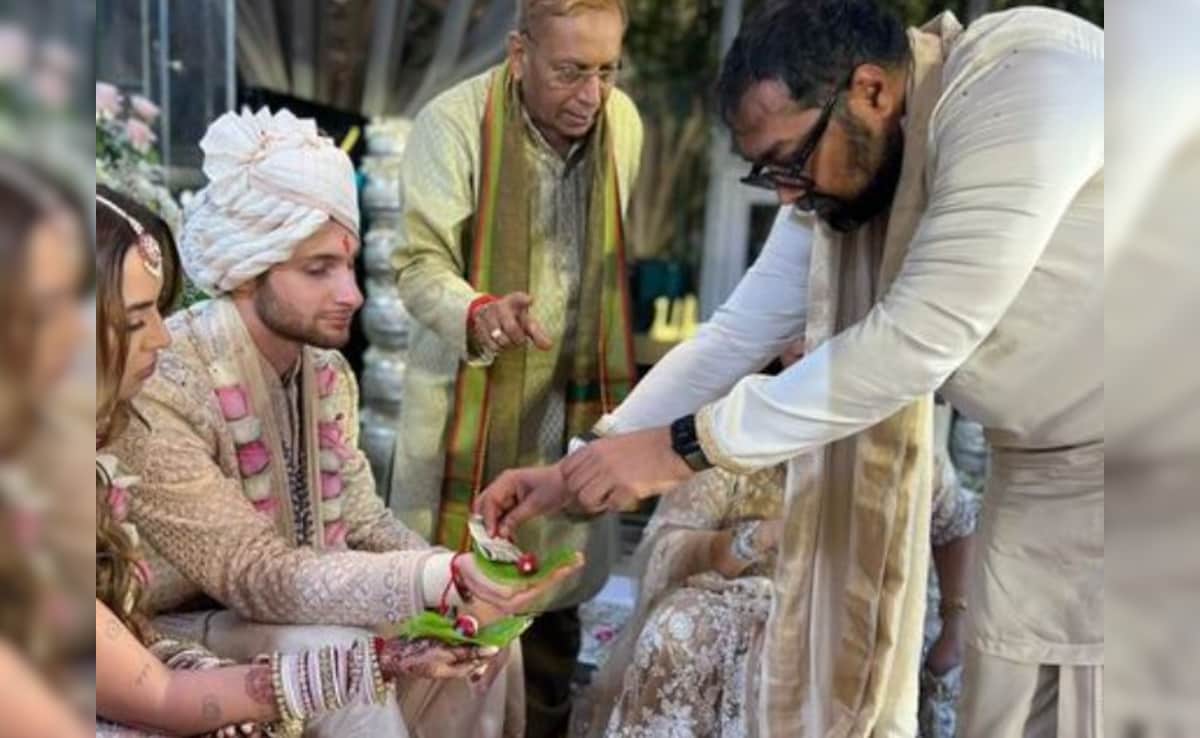 Anurag Kashyap Reveals He Cried For 10 Days After Daughter Aaliyah's Wedding