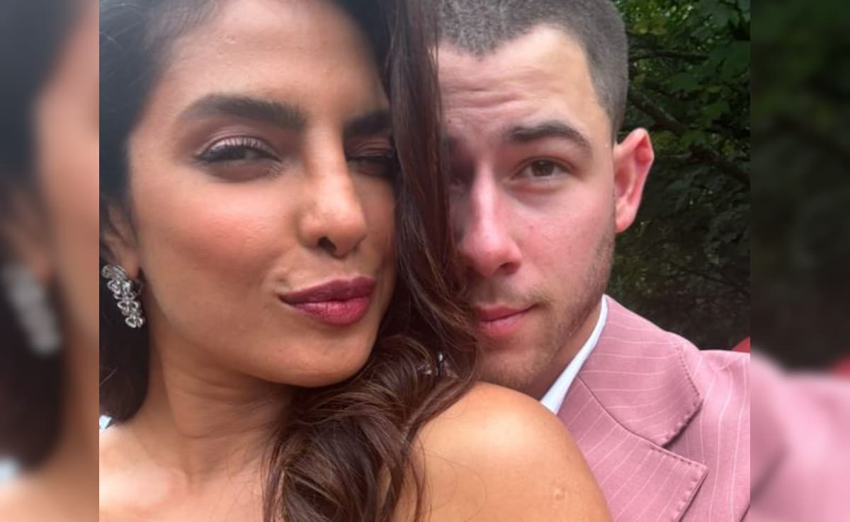 Nick Jonas' Post For Wife Priyanka Chopra Is Love, Actually