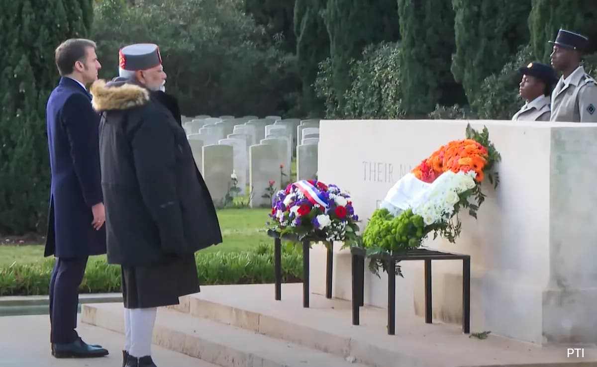 PM Visits Cemetery In France’s Marseille, Inaugurates Indian Consulate