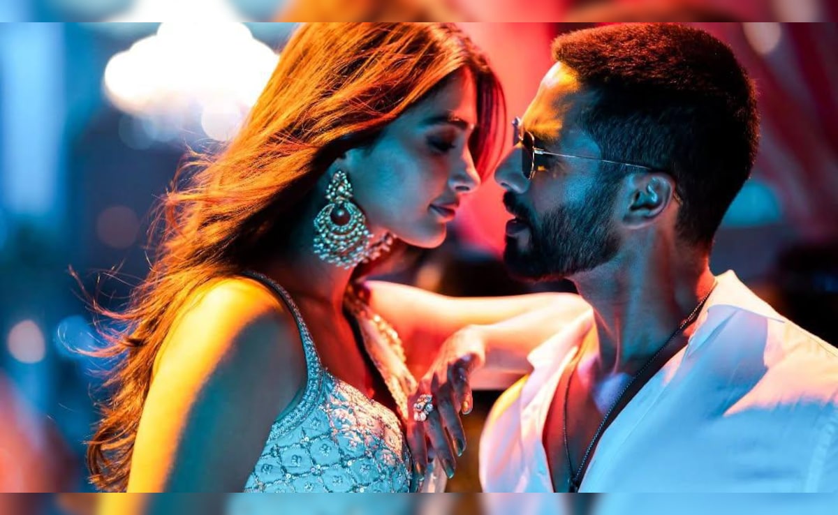 Pooja Hegde On The Most Attractive Thing About Shahid Kapoor’s Titular Character In The Film