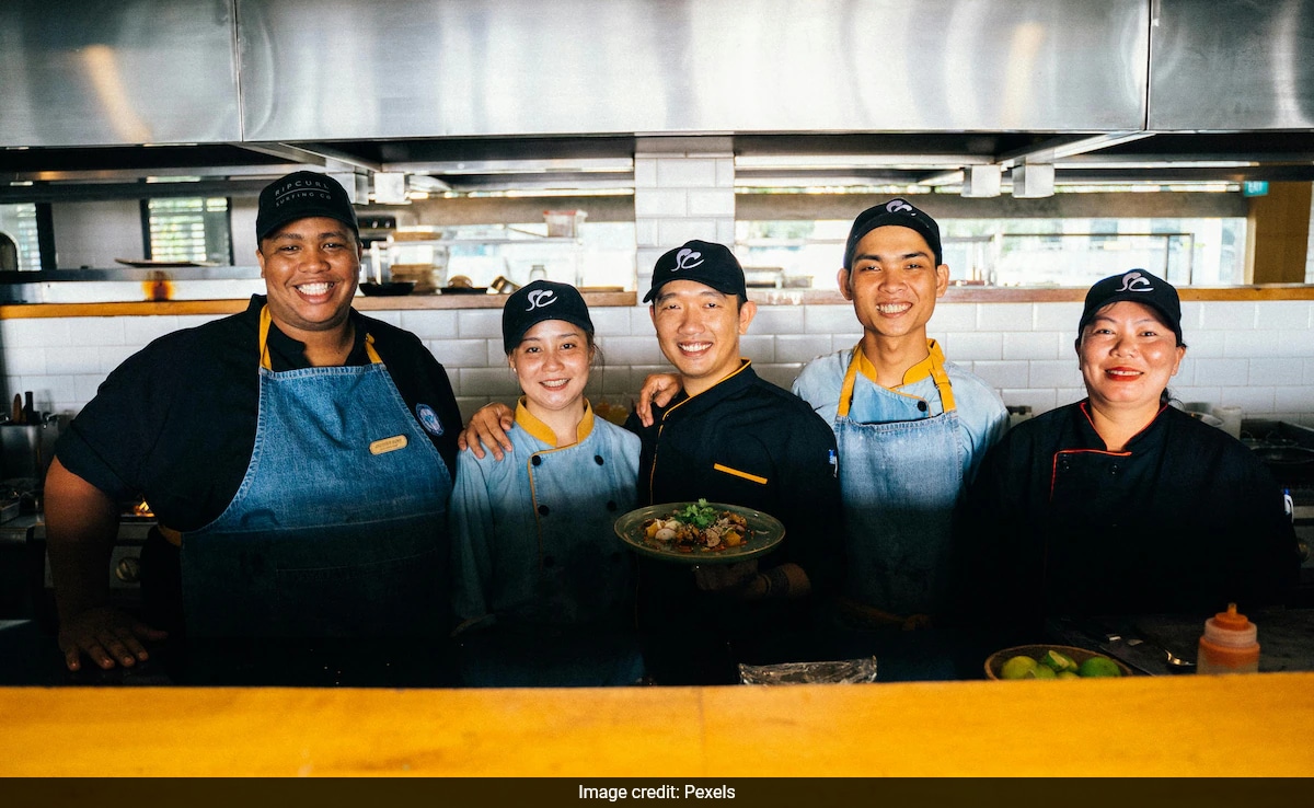 Restaurant Shares Rs 64 Lakh In Profits With Staff, Wins Internet