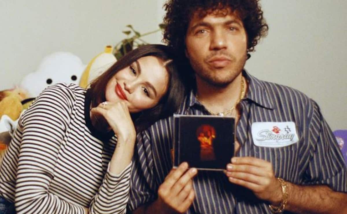 Selena Gomez Reveals Why She Couldn't Have "Accepted" Boyfriend Benny Blanco's "Unconditional Love" 10 Years Ago
