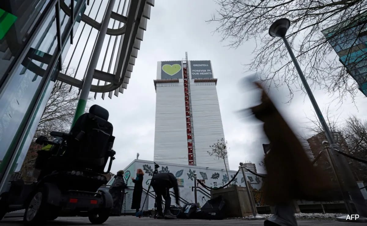 UK Announces Plan To Demolish London's Grenfell Tower After Deadly 2017 Fire