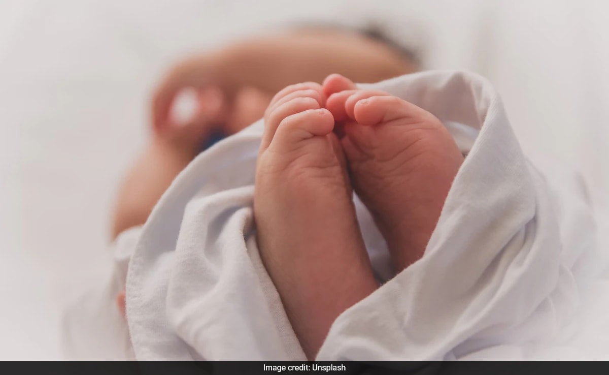 US Mother Who Dropped Baby To Death In Paris Placed In Psychiatric Care