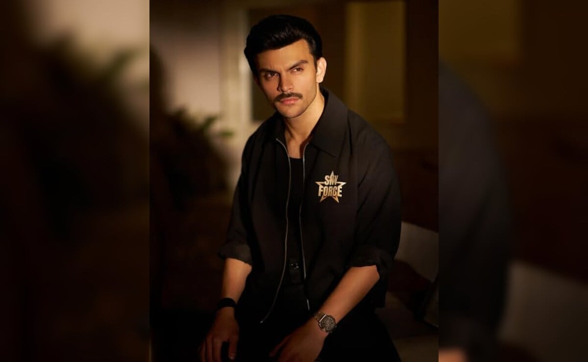 Veer Pahariya On Being Trolled For Rang Hook Step: "Itne Avenues Khul Gaye"