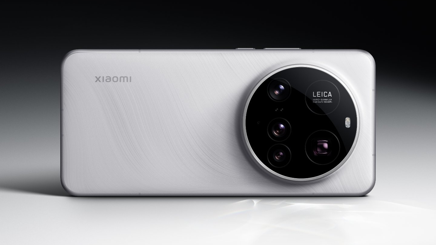 Xiaomi 15 Ultra Showcased in Three Colourways; Camera Details Teased