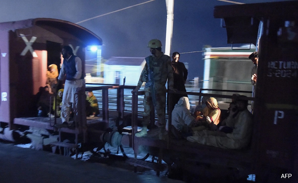 155 Hostages Freed, 27 Rebels Killed