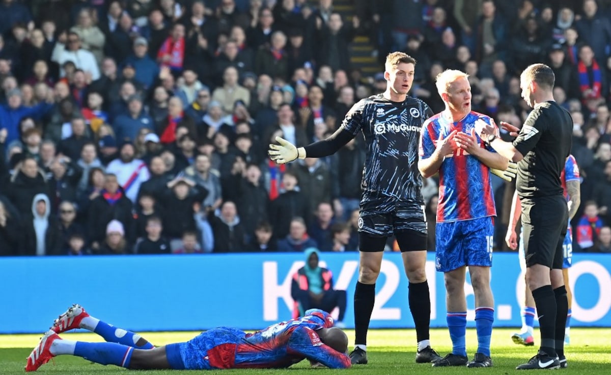 Palace's Jean Philippe-Mateta Gets 25 Stitches After 'Reckless' Kick To Head