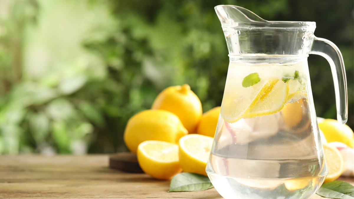 Start Your Morning Right! 5 Nourishing Drinks For Healthy And Glowing Skin