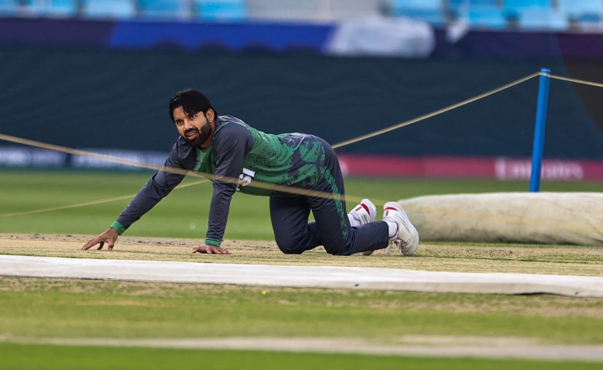 Ex-Pakistan Star's Brutal 'Even The Terrace Will Fall If They Stand On It ' Dig At Mohammad Rizwan And Co