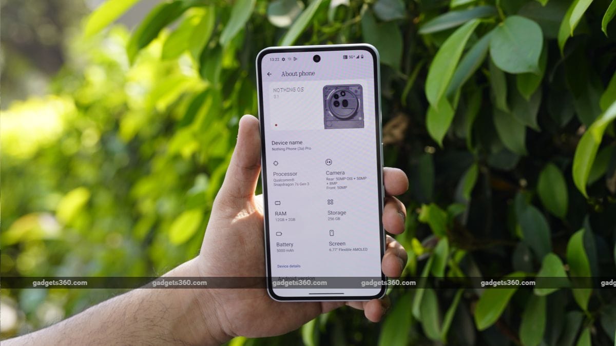4 Nothing Phone 3a Pro