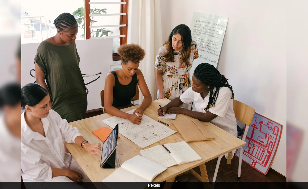 Study Reveals How Gender Stereotypes Limit Women's Career Growth