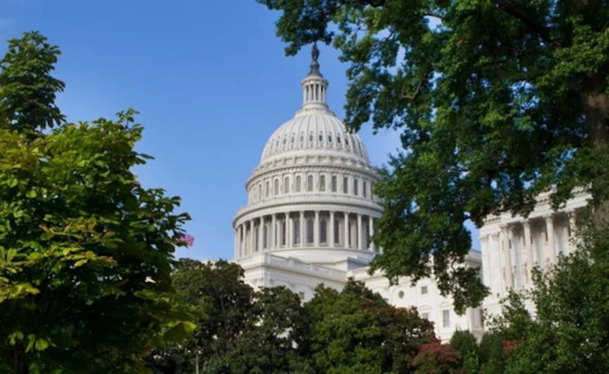 Armed Man Shot At By US Secret Service After "Confrontation" Near White House