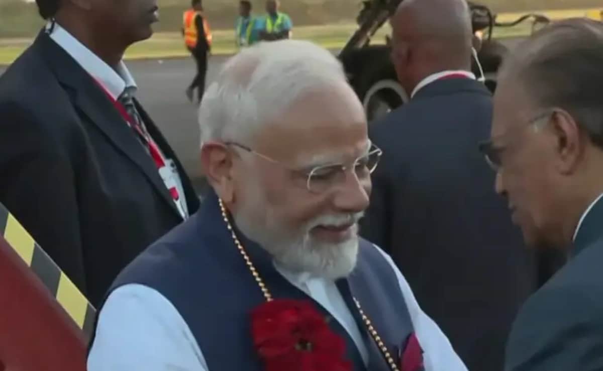 PM Modi Arrives In Mauritius For 2-Day Visit, Gets Warm Welcome At Airport: 10 Points