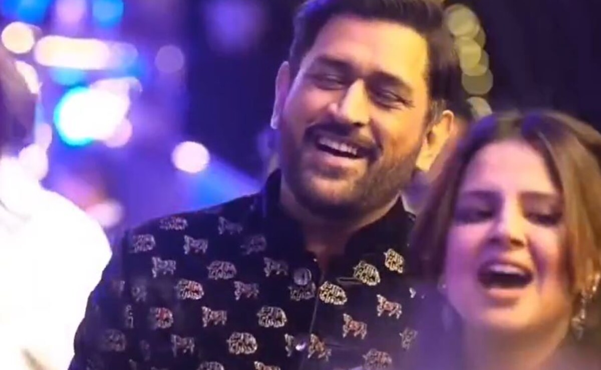 MS Dhoni, Sakshi Vibe On Tu Jaane Na At Rishabh Pant's Sister's Wedding. Video Viral