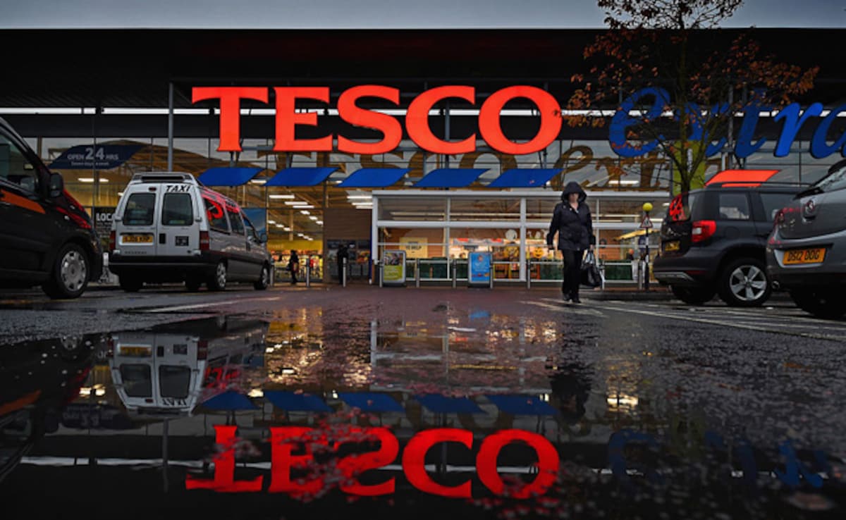 This UK Supermarket Chain Will Be Giving Away Free Food But There's A Catch