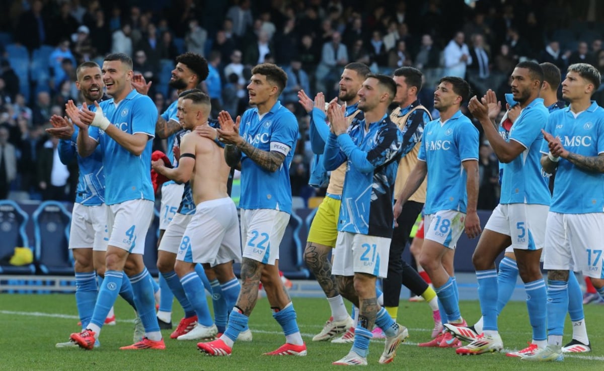 Napoli Miss Out On Serie A Summit With Venezia Stalemate