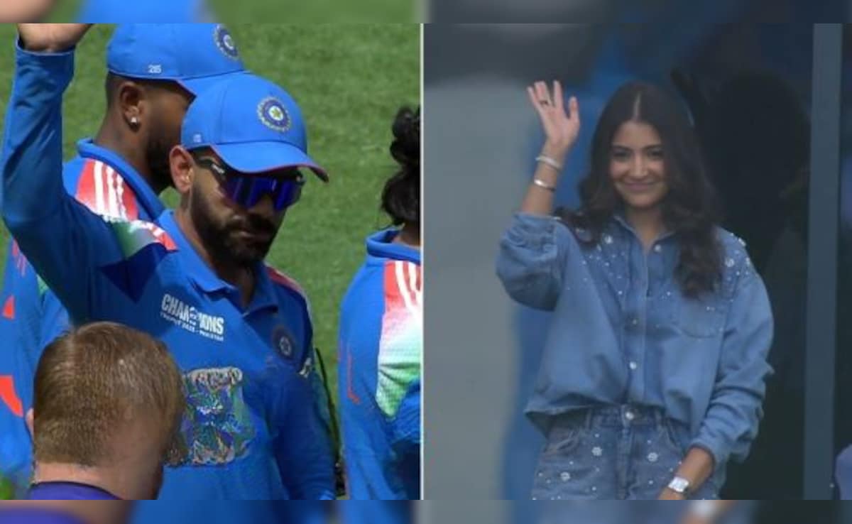 Anushka Sharma And Virat Kohli's Cute Gesture During India vs New Zealand Match Sends Internet Into A Meltdown