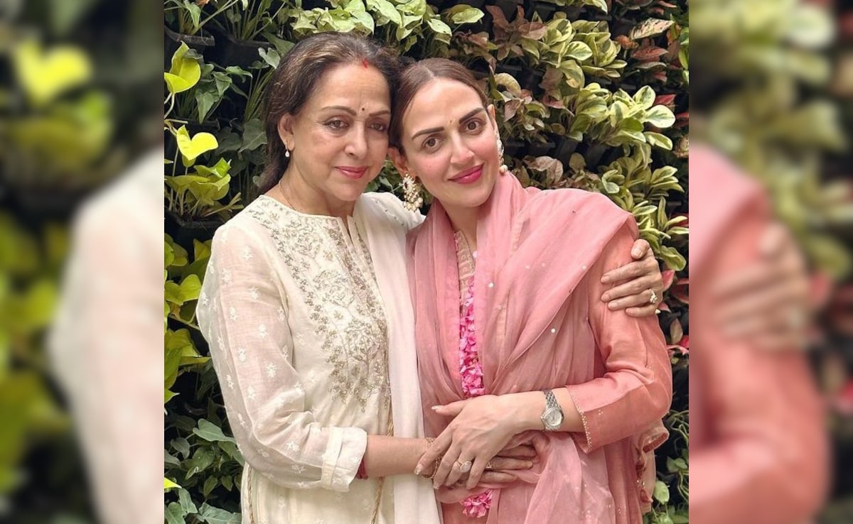 Esha Deol Says Mother Hema Malini Told Her To Not Give Up On Love After Divorce From Bharat Takhtani: "Never Let Romance Die"