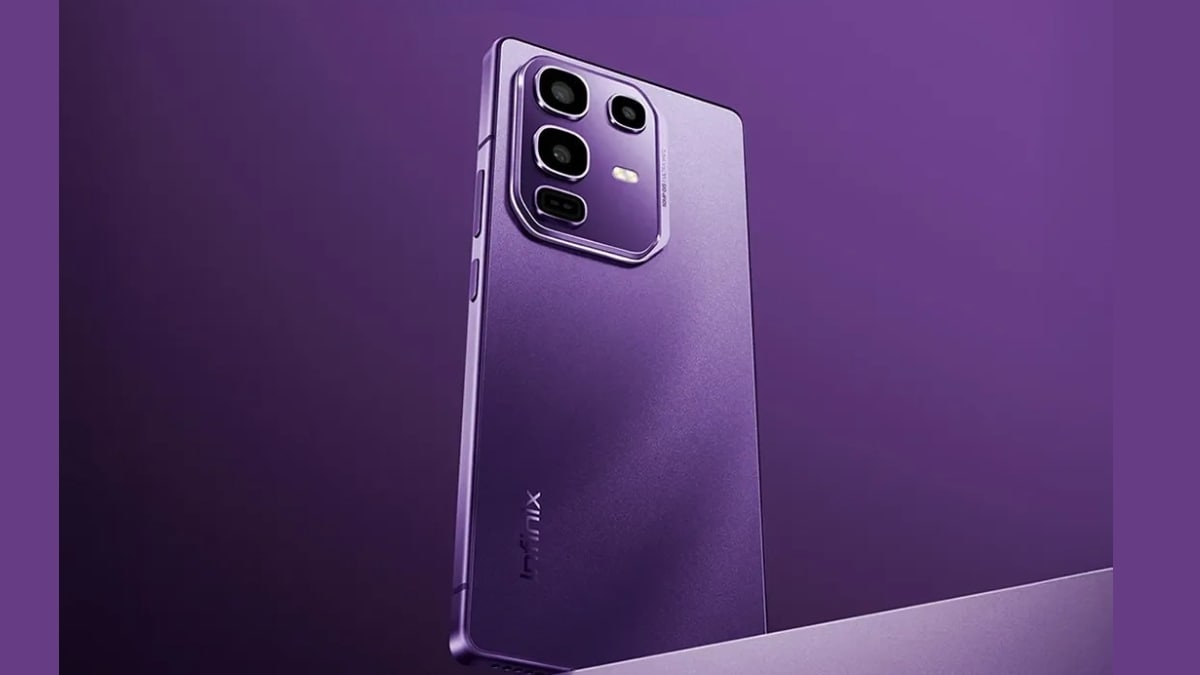 Infinix Unveils E-Color Shift 2.0, SolarEnergy-Reserving Technology at MWC 2025