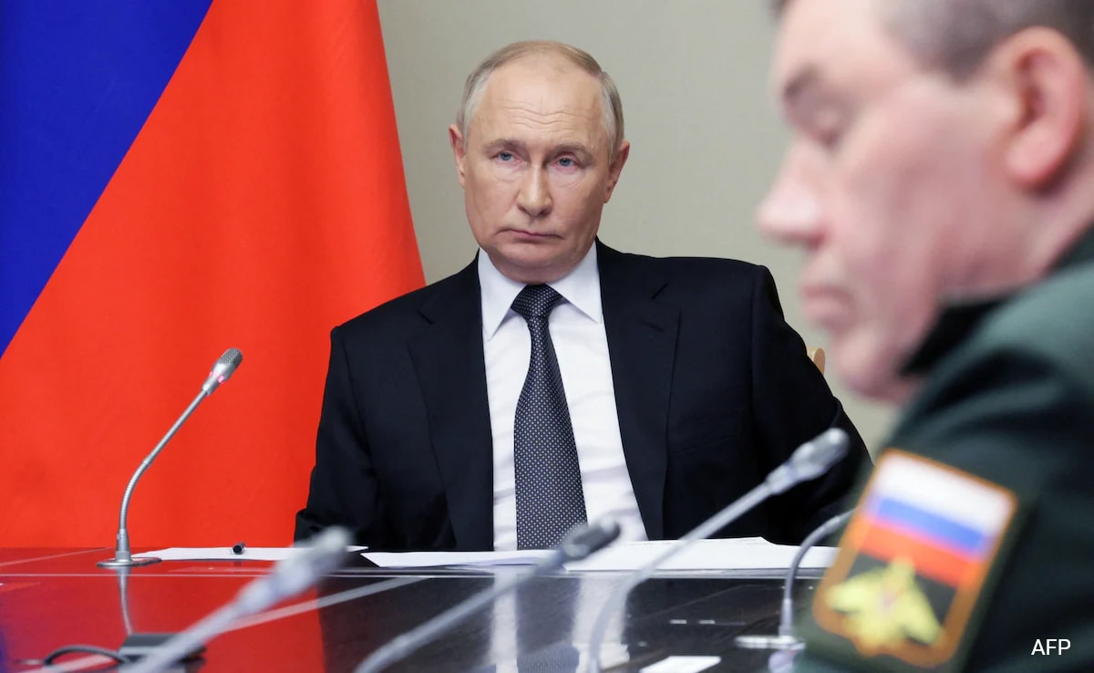 Putin Visits Kursk Region For First Time Since Ukraine Attacked It