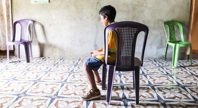 Every hour, 100 people die of loneliness-related causes, UN health agency reports