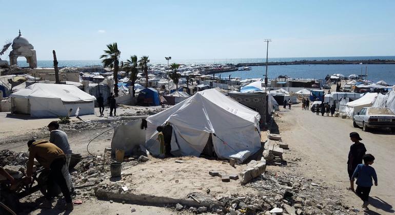 Gaza: UN urges Israel to allow fuel into Strip