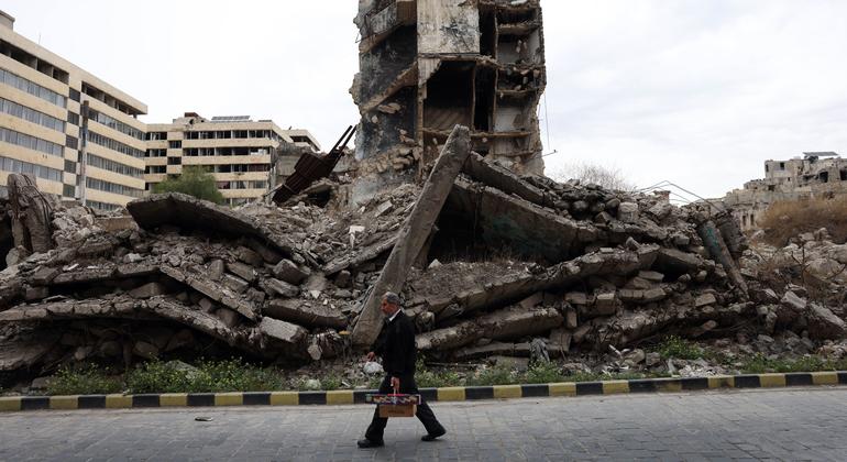 UN urges de-escalation, protection of civilians as conflict roils Syria