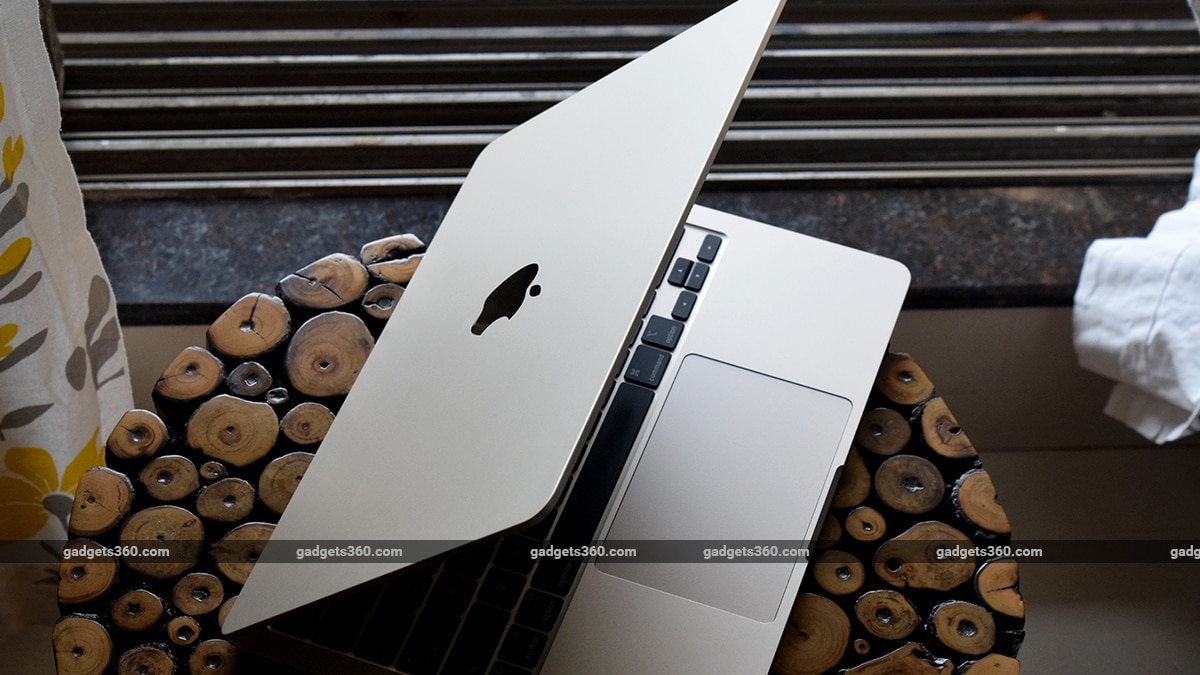 Apple MacBook Pro With M6 Chip, Samsung OLED Displays to Debut in Late 2026: Report
