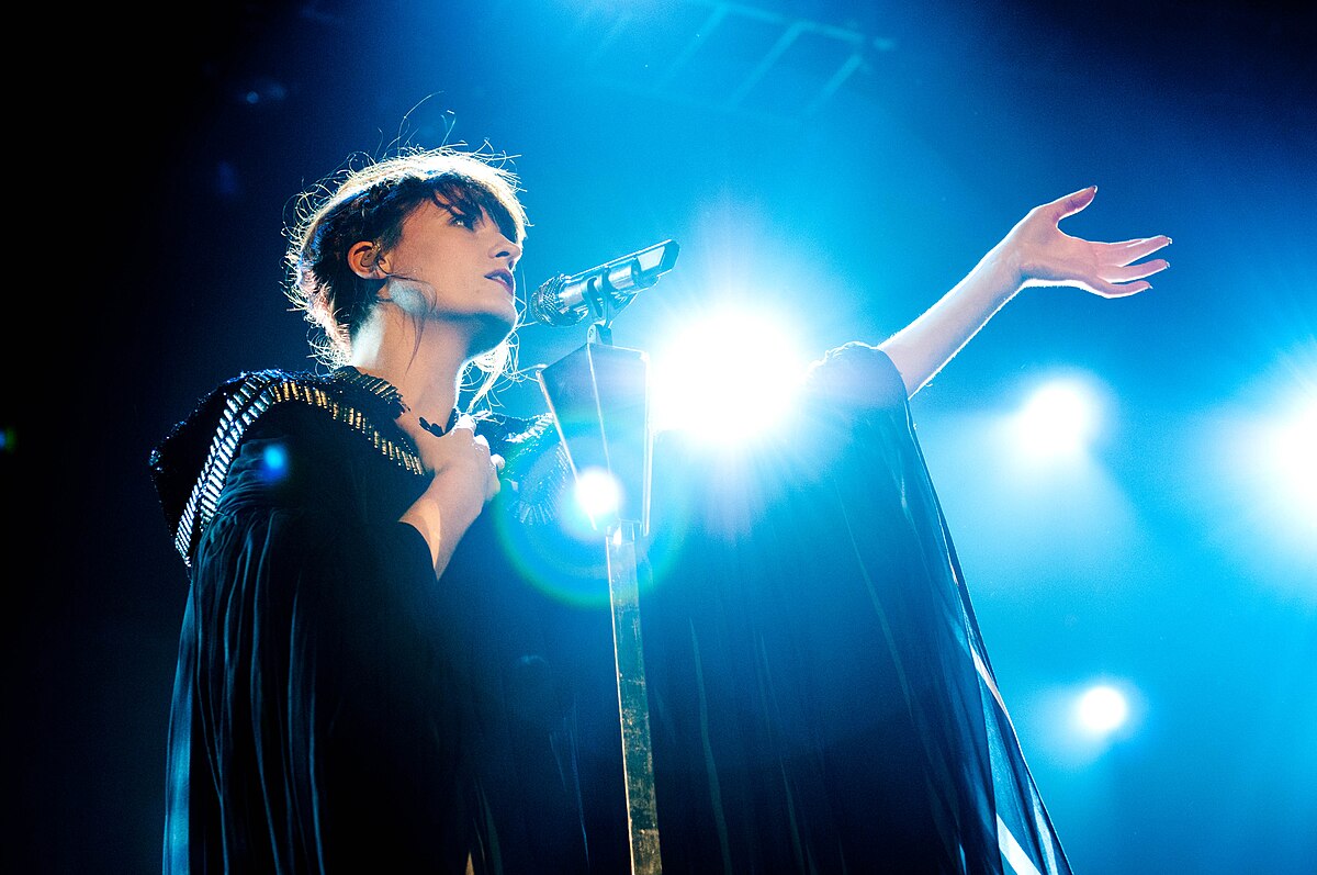 Florence + the Machine announce sixth studio album "Everybody Scream"