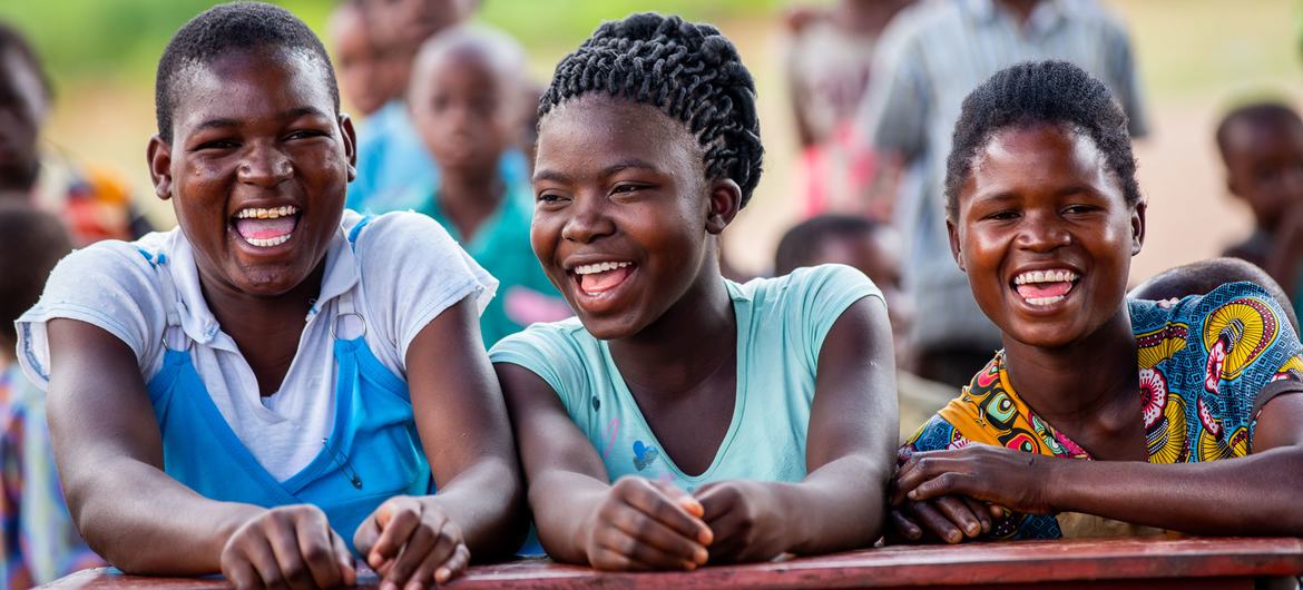 Teenagers in Malawi meet to discuss the challenges faced by young people in the southern African country. Teenagers in Malawi meet to discuss the challenges faced by young people in the southern African country.